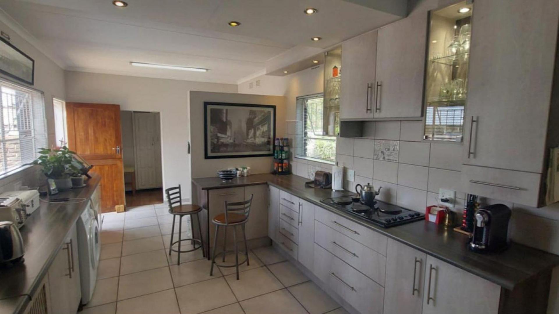 Kitchen of property in Vanderbijlpark