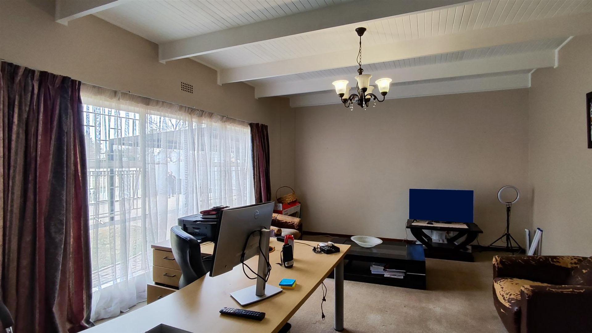 Study - 25 square meters of property in Vanderbijlpark