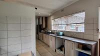 Kitchen - 25 square meters of property in Vanderbijlpark