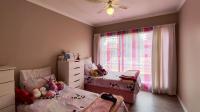 Bed Room 2 - 15 square meters of property in Vanderbijlpark