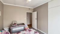 Bed Room 3 - 14 square meters of property in Vanderbijlpark