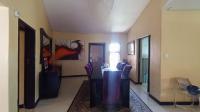 Dining Room - 22 square meters of property in Waterkloof