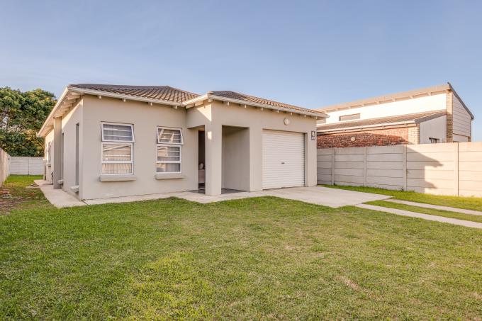 3 Bedroom House for Sale For Sale in Fairview - PE - MR680715