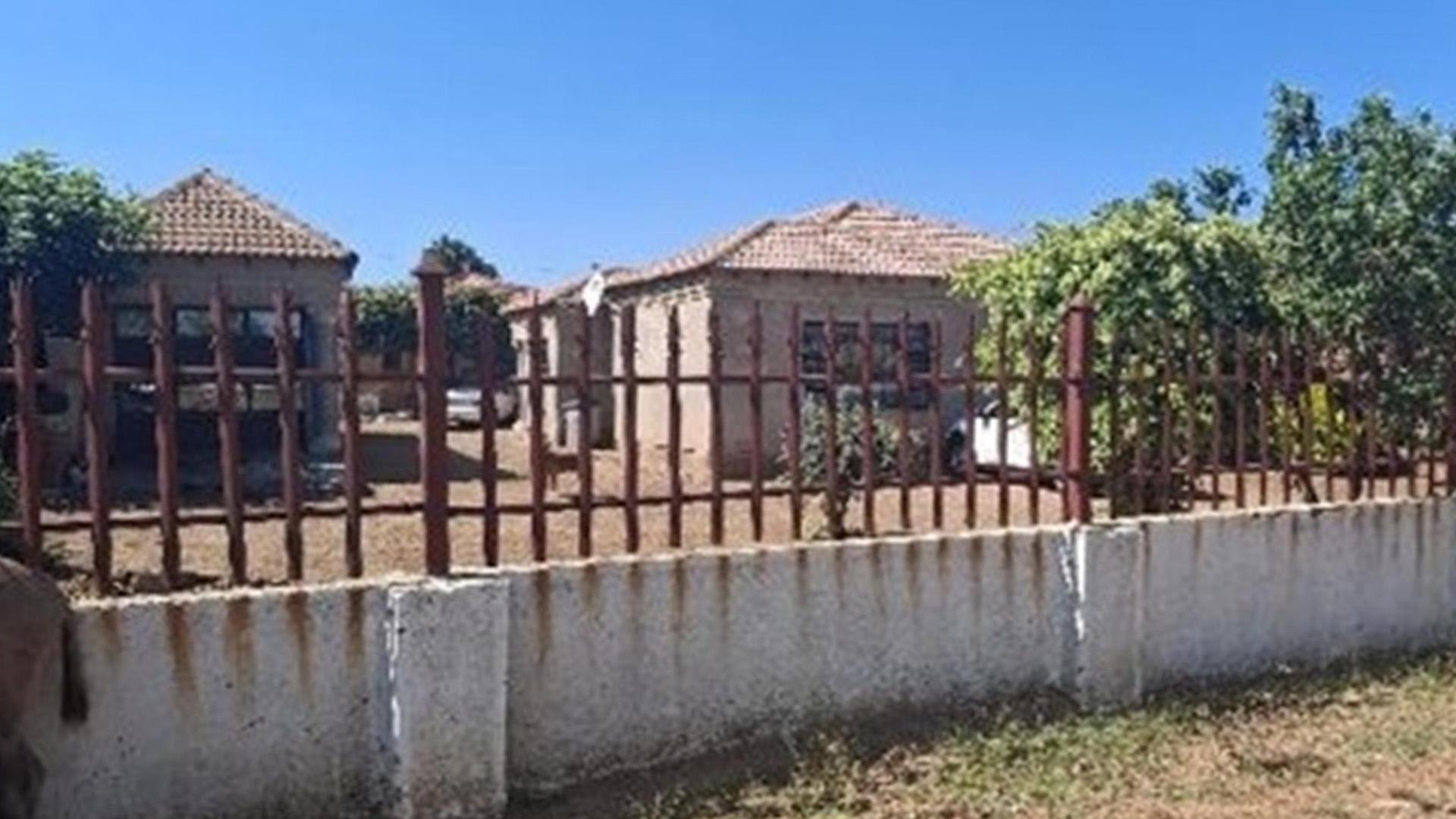 Front View of property in Kudube