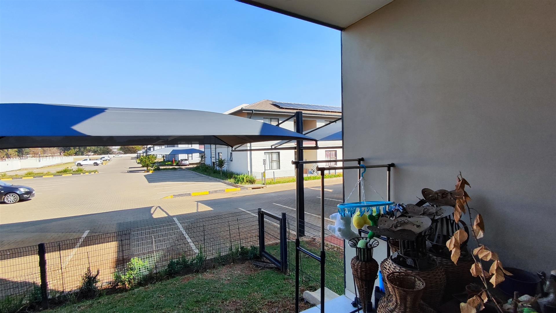 Patio - 4 square meters of property in Benoni