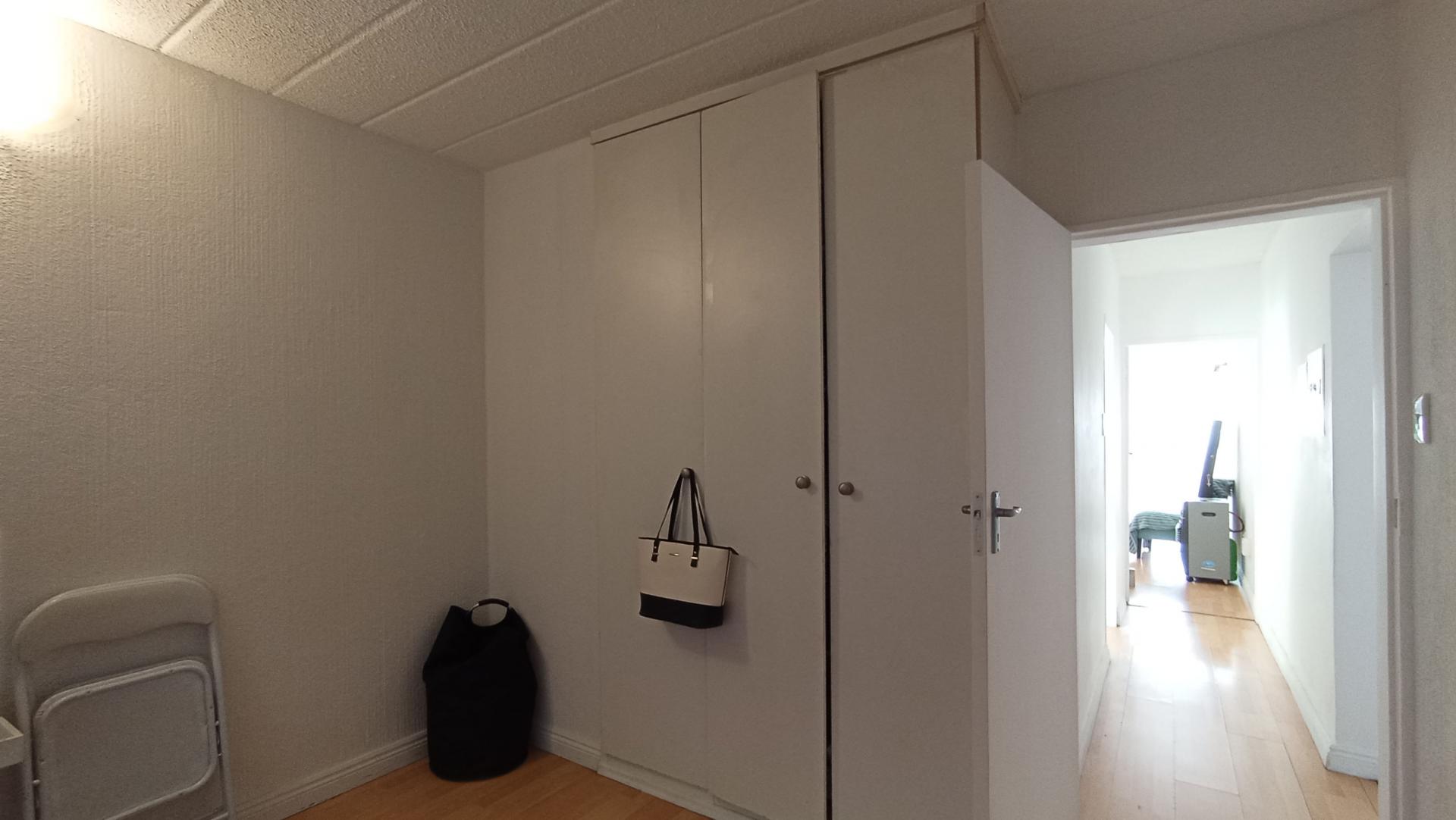 Bed Room 2 - 12 square meters of property in Northcliff