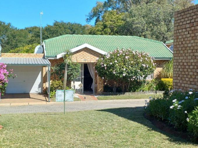 2 Bedroom Retirement Home for Sale For Sale in Bela-Bela (Warmbad) - MR680788