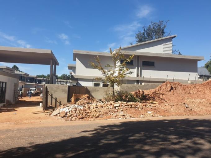 4 Bedroom House for Sale For Sale in Houghton Estate - MR680805