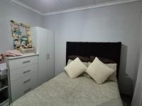  of property in Queensburgh