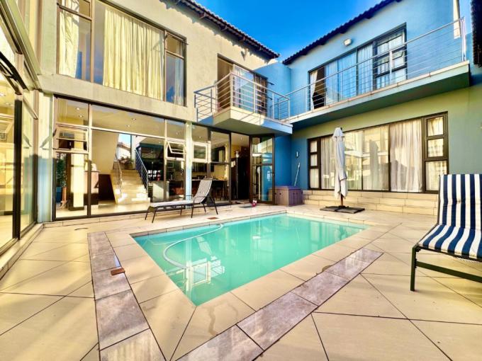 4 Bedroom House for Sale For Sale in Aspen Hills - MR680824