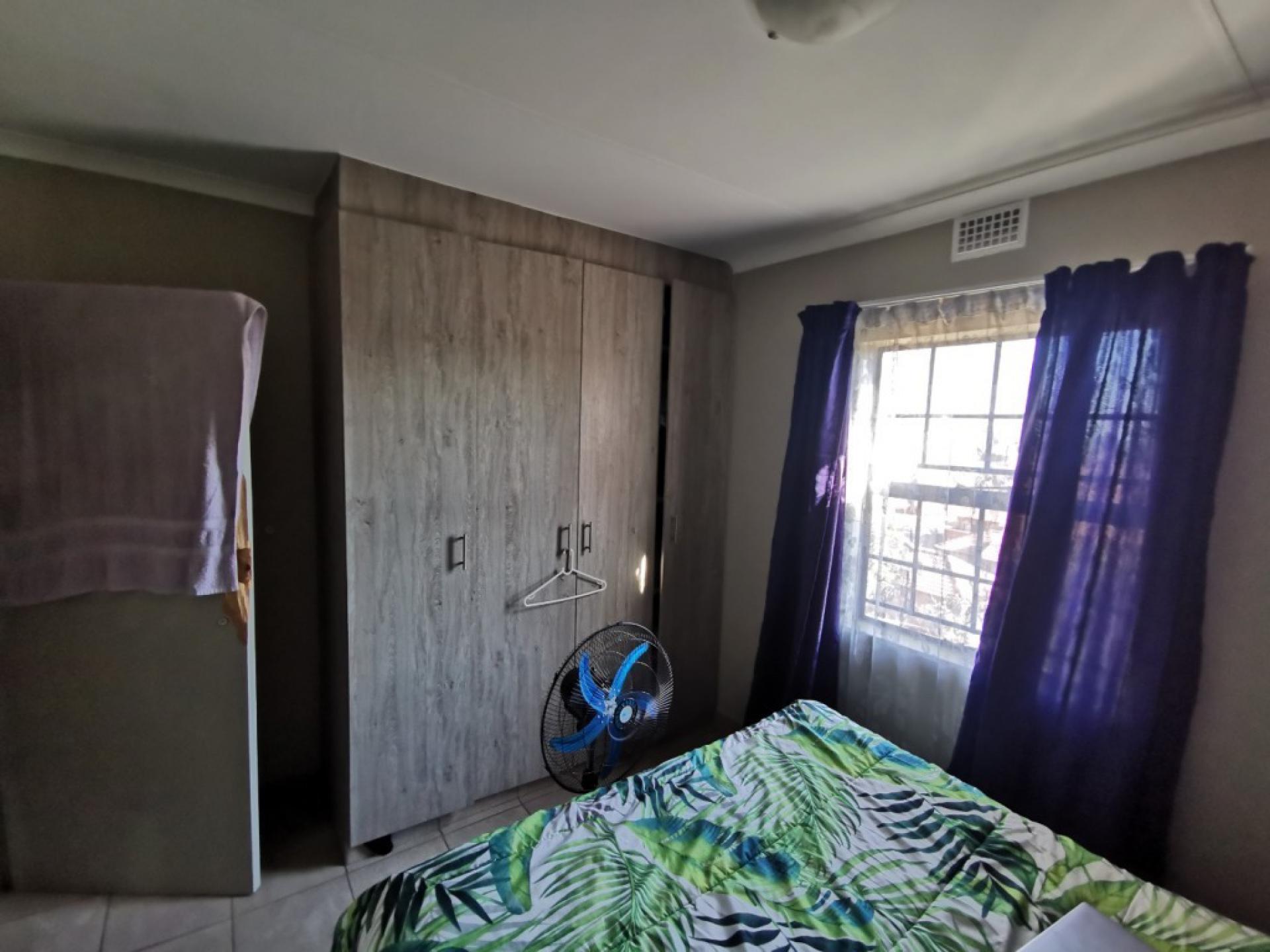  of property in Montana Tuine