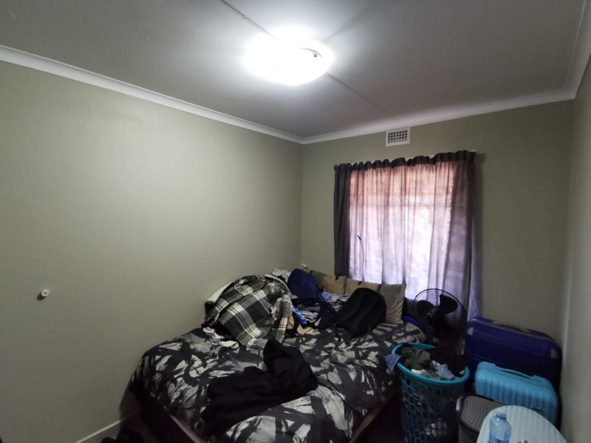  of property in Montana Tuine