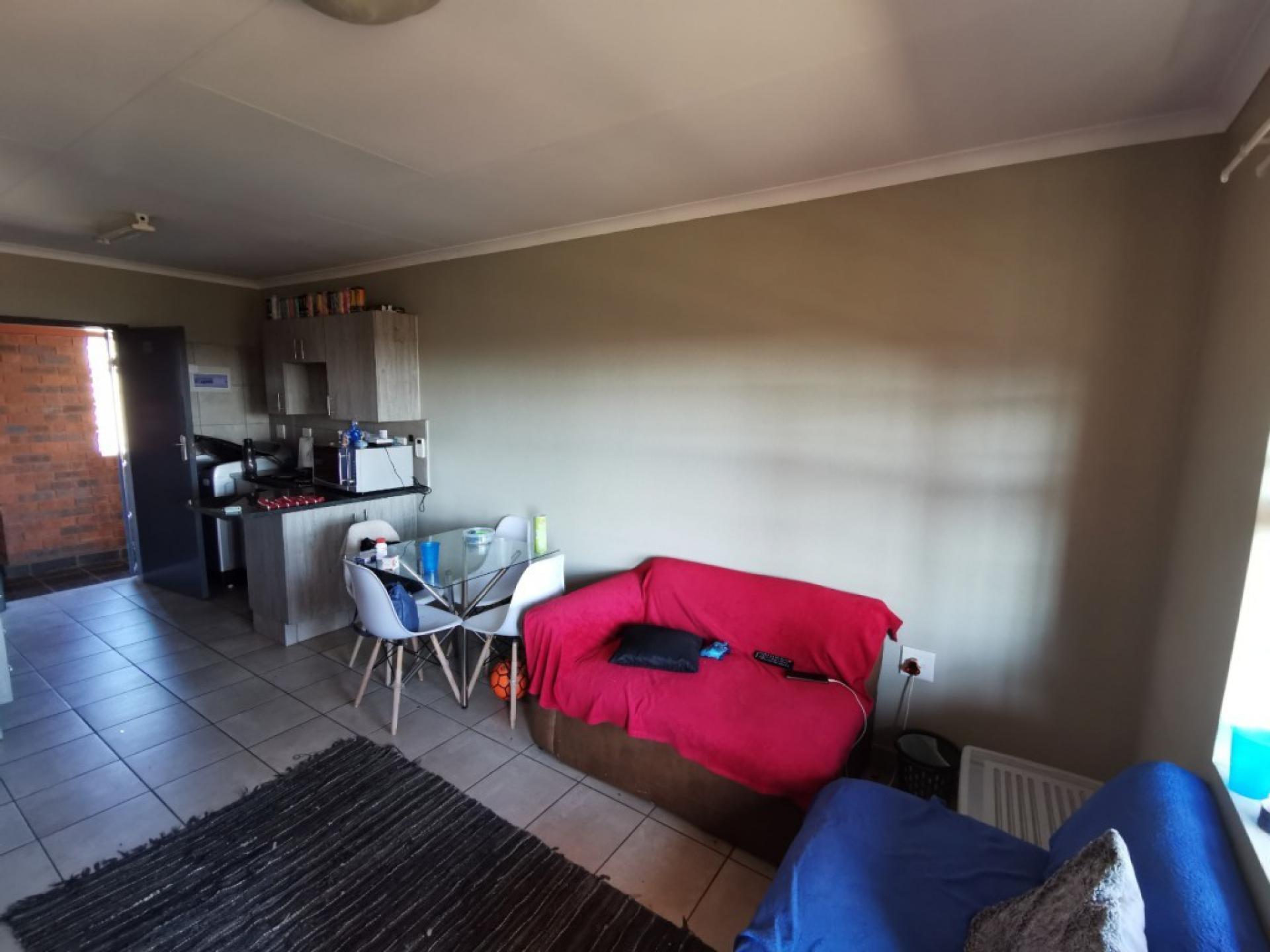  of property in Montana Tuine