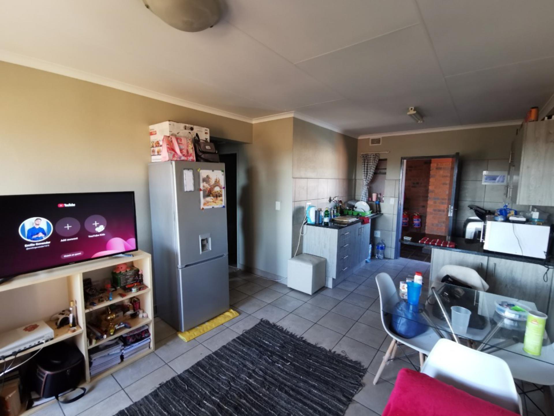  of property in Montana Tuine