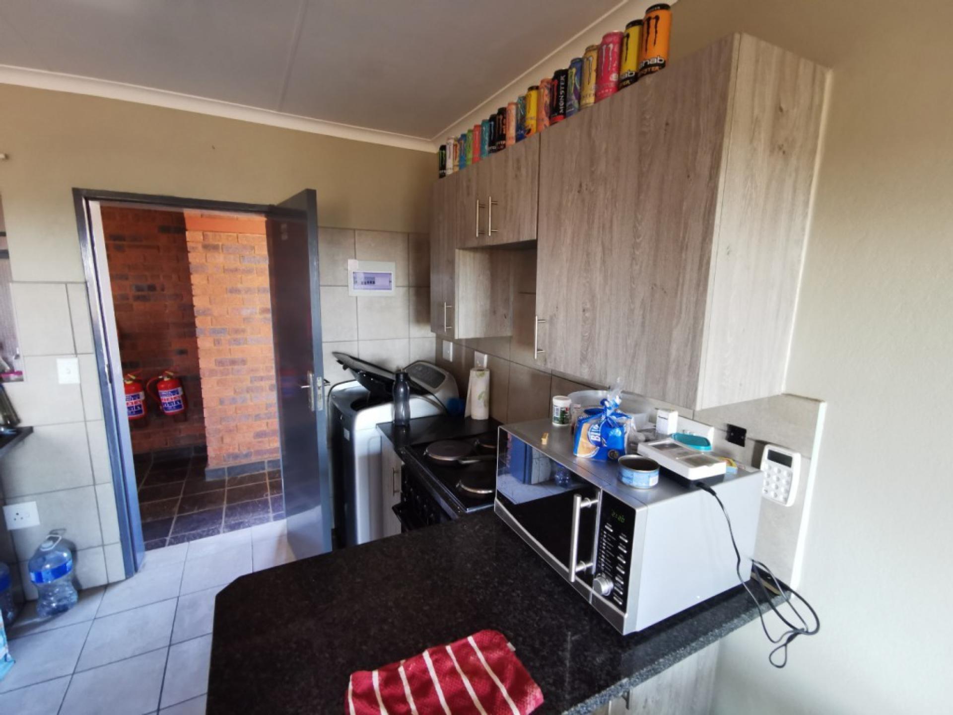  of property in Montana Tuine