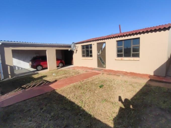 2 Bedroom House for Sale For Sale in Kwa Nobuhle  - MR680835