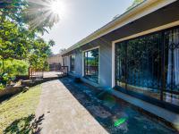 3 Bedroom 2 Bathroom House for Sale for sale in Amanzimtoti 