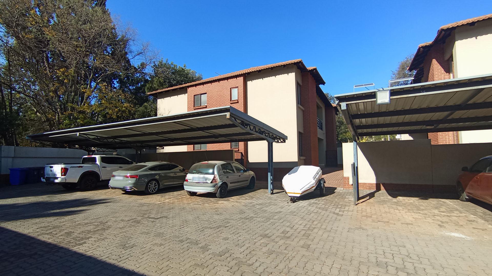 Front View of property in Pretorius Park