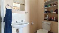 Main Bathroom - 3 square meters of property in Effingham Heights