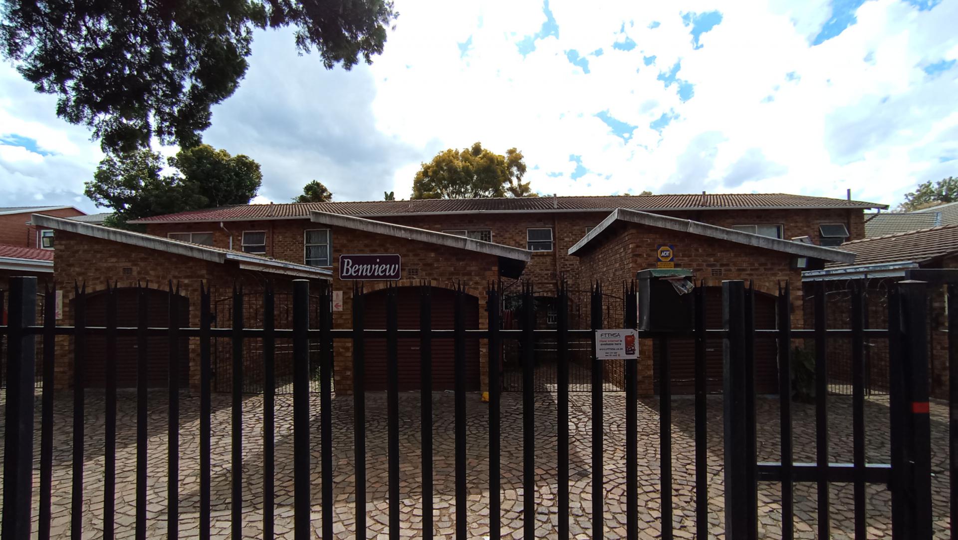 Front View of property in Windsor West