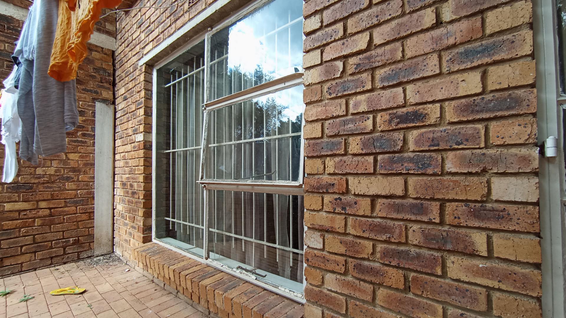 Patio - 6 square meters of property in Windsor West