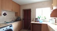 Kitchen - 11 square meters of property in Windsor West