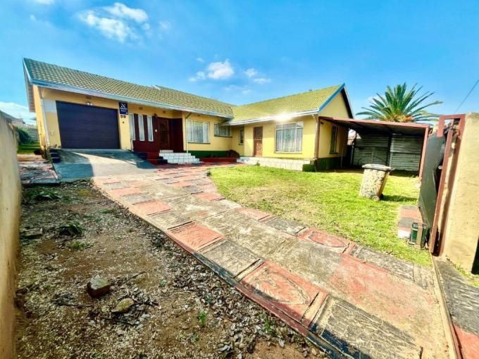 3 Bedroom House for Sale For Sale in Witpoortjie - MR680875