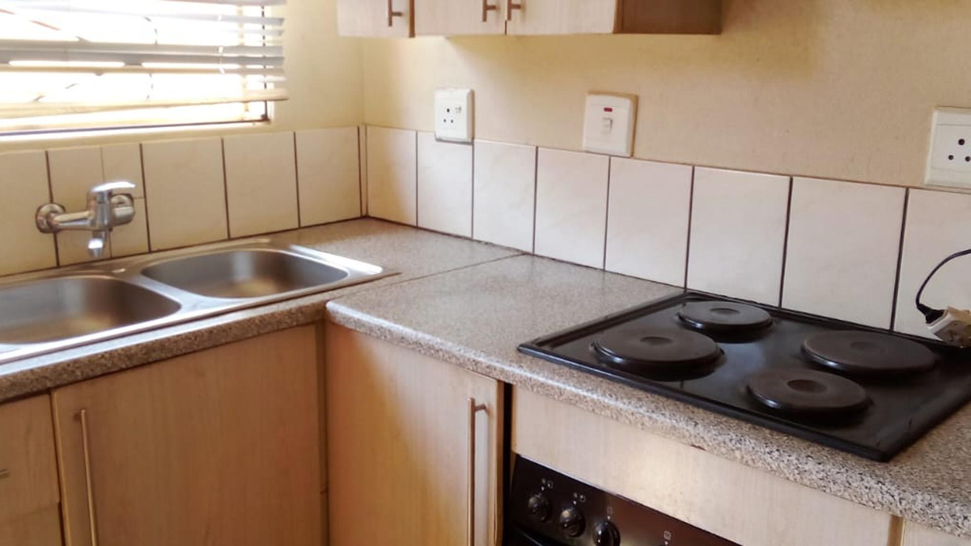 Kitchen of property in Mashishing