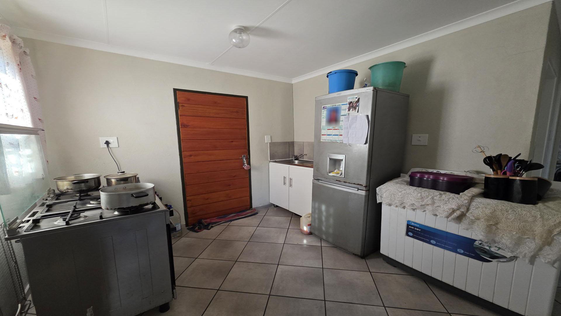 Kitchen of property in Klarinet