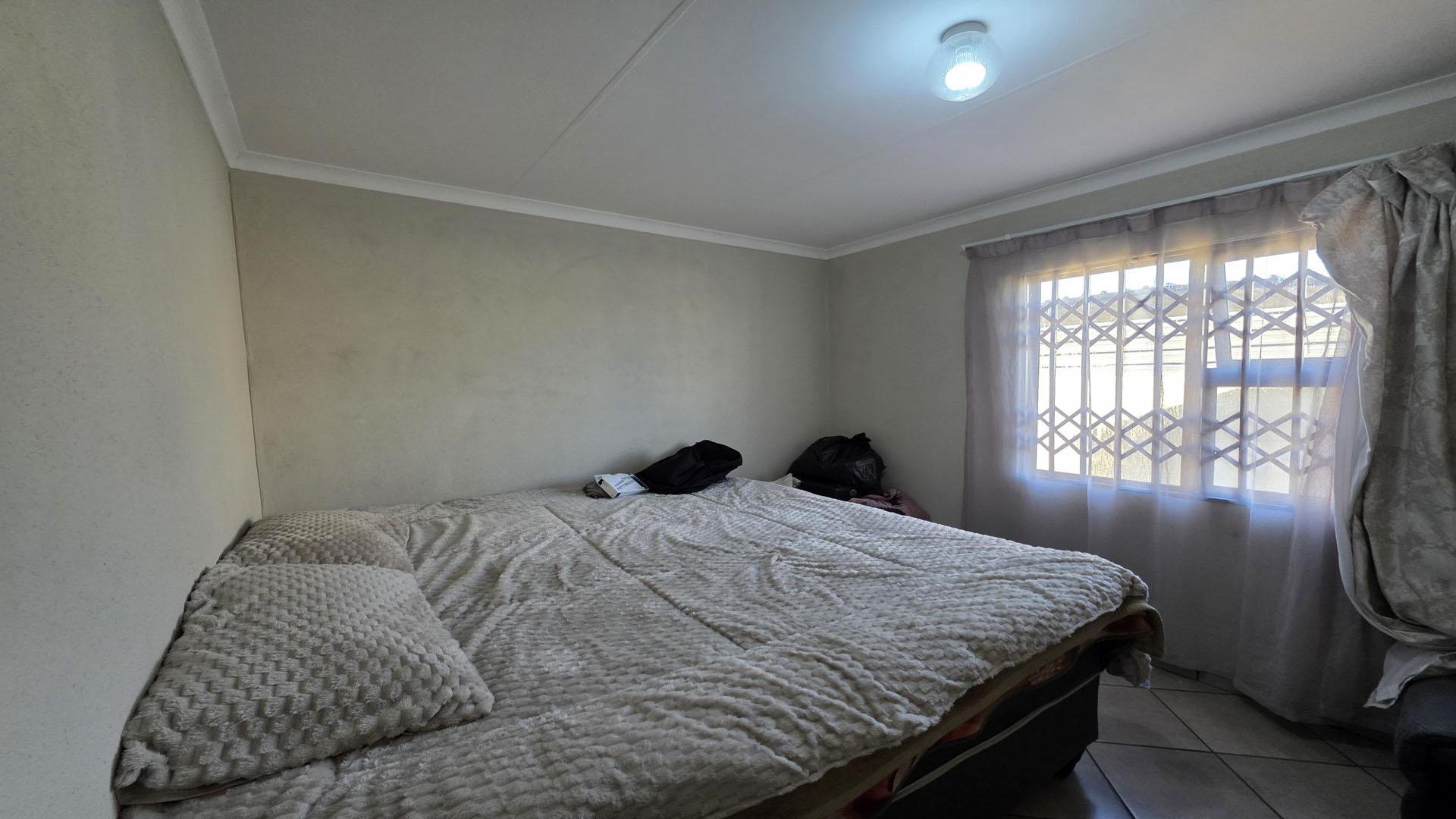 Bed Room 2 of property in Klarinet