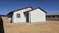 Front View of property in Klarinet