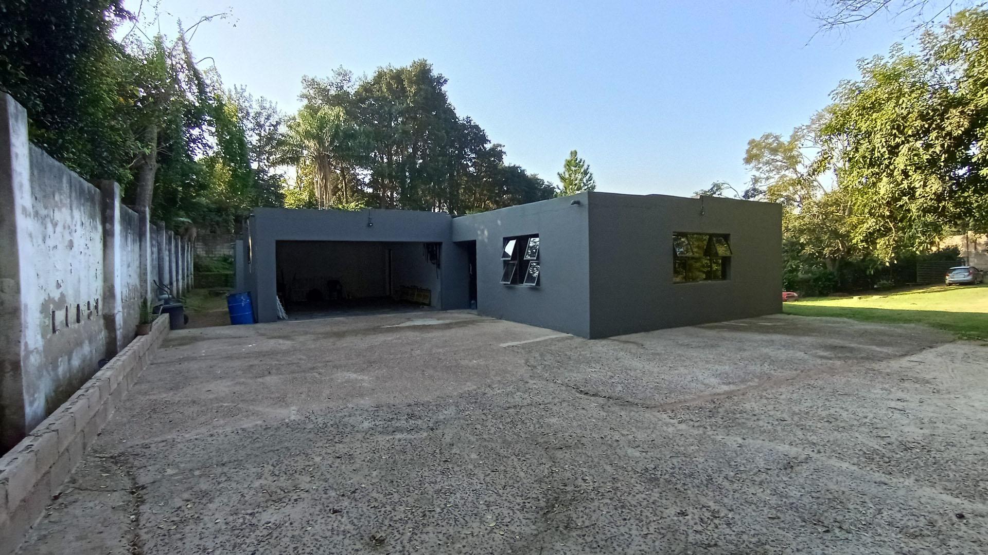 Backyard of property in Kloof 