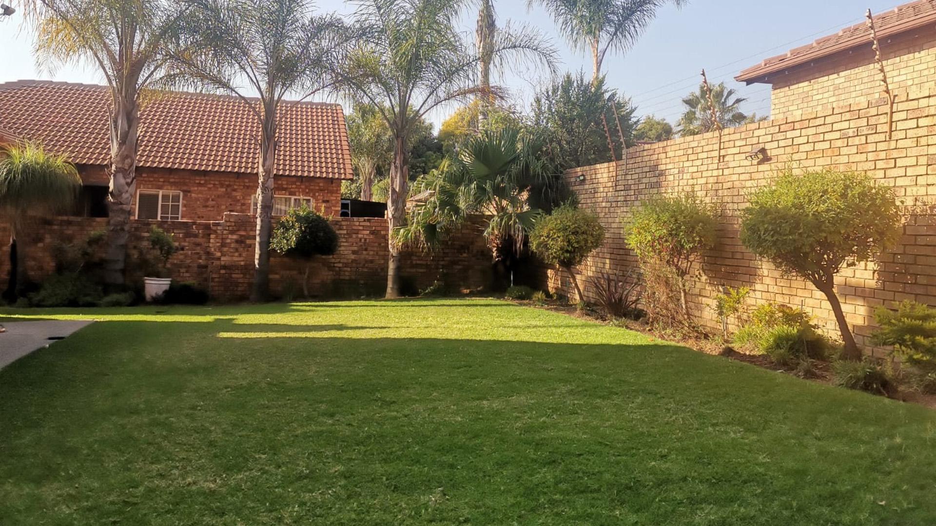 Backyard of property in Amberfield