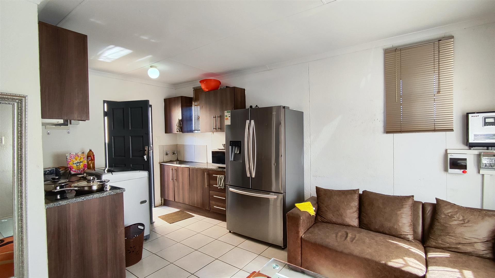 Kitchen - 6 square meters of property in Savanna City