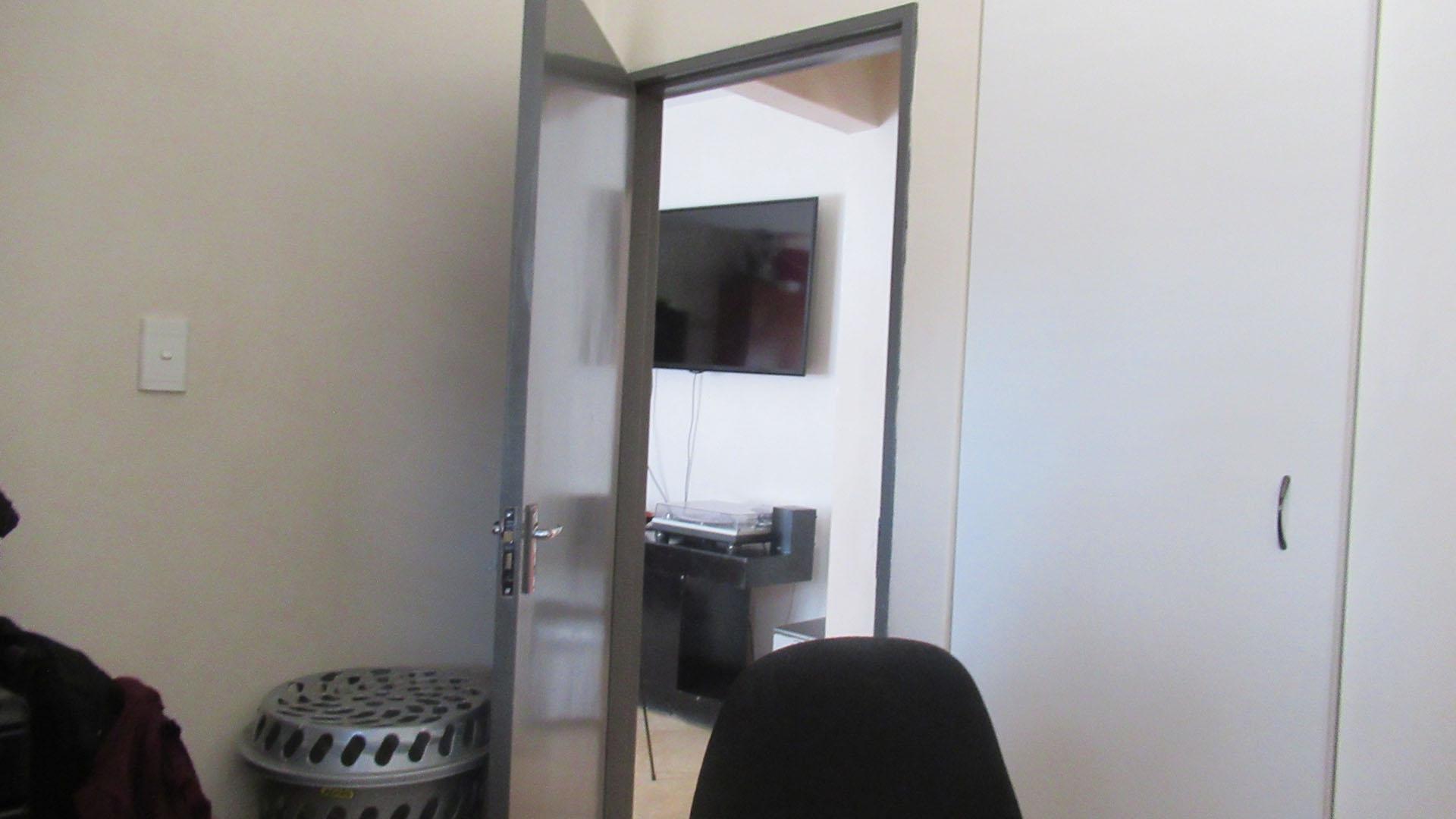 Bed Room 2 - 9 square meters of property in Jabulani