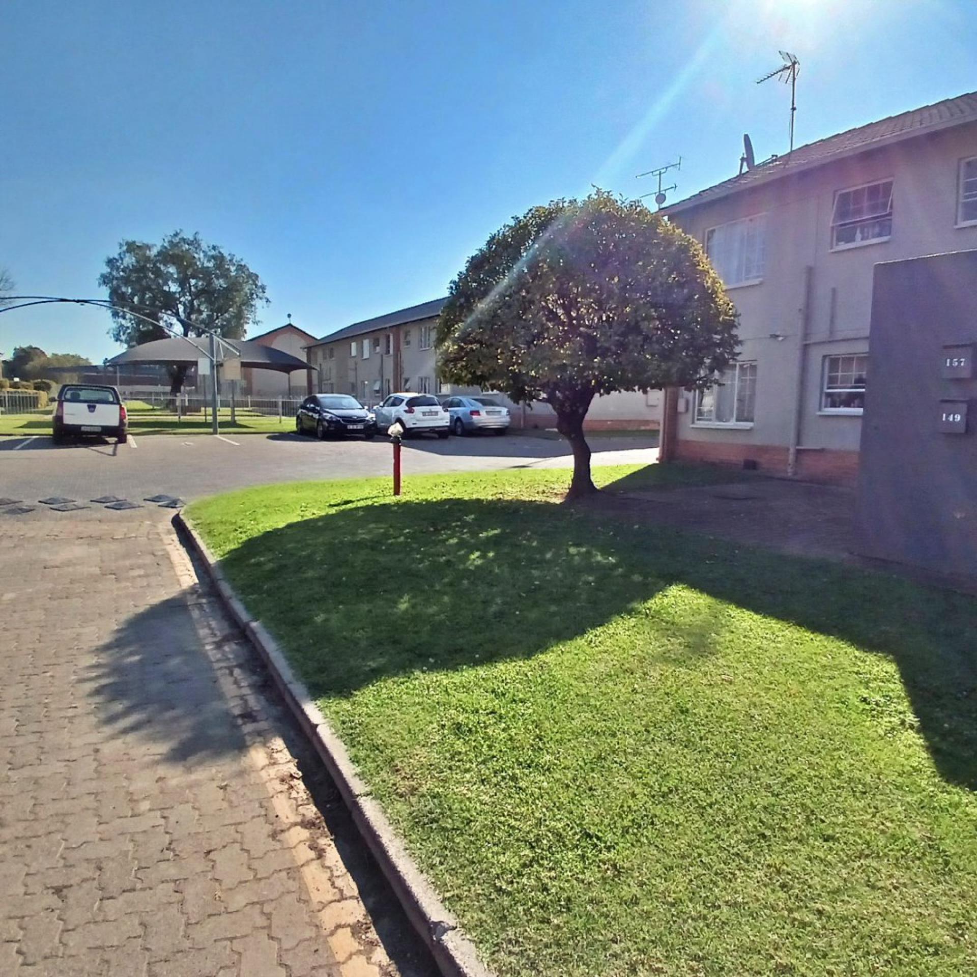  of property in Ravenswood
