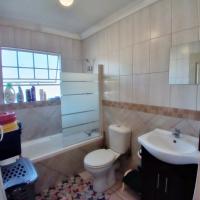  of property in Ravenswood