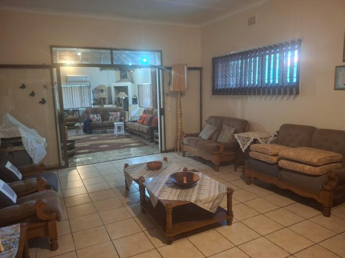 4 Bedroom House for Sale For Sale in Thabazimbi - MR680958