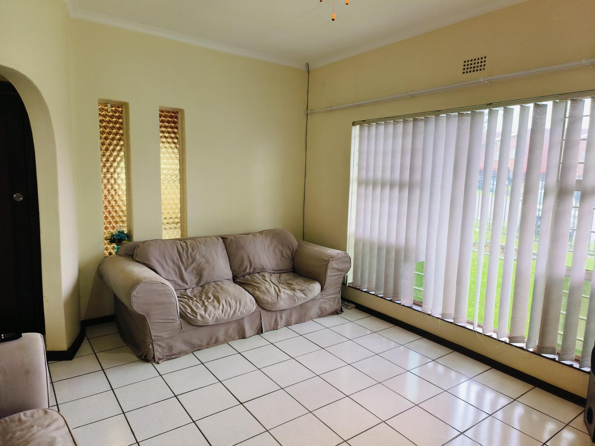  of property in Wilropark