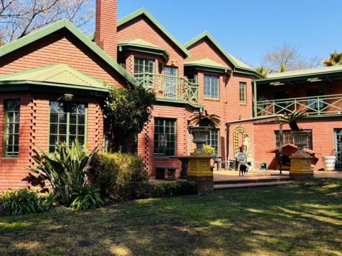 4 Bedroom House for Sale For Sale in Vanderbijlpark - MR680983