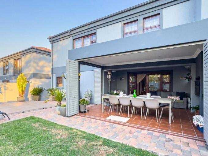 3 Bedroom Duplex for Sale For Sale in Midstream Estate - MR681008