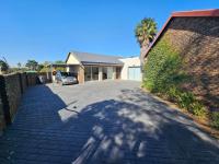  of property in Zwartkop