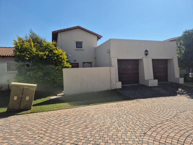 3 Bedroom Simplex for Sale For Sale in Waterval East - MR681034