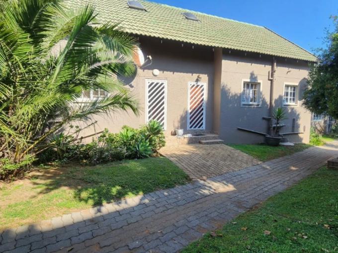 2 Bedroom Simplex for Sale For Sale in Bassonia - MR681038