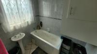 Bathroom 1 of property in Witfield