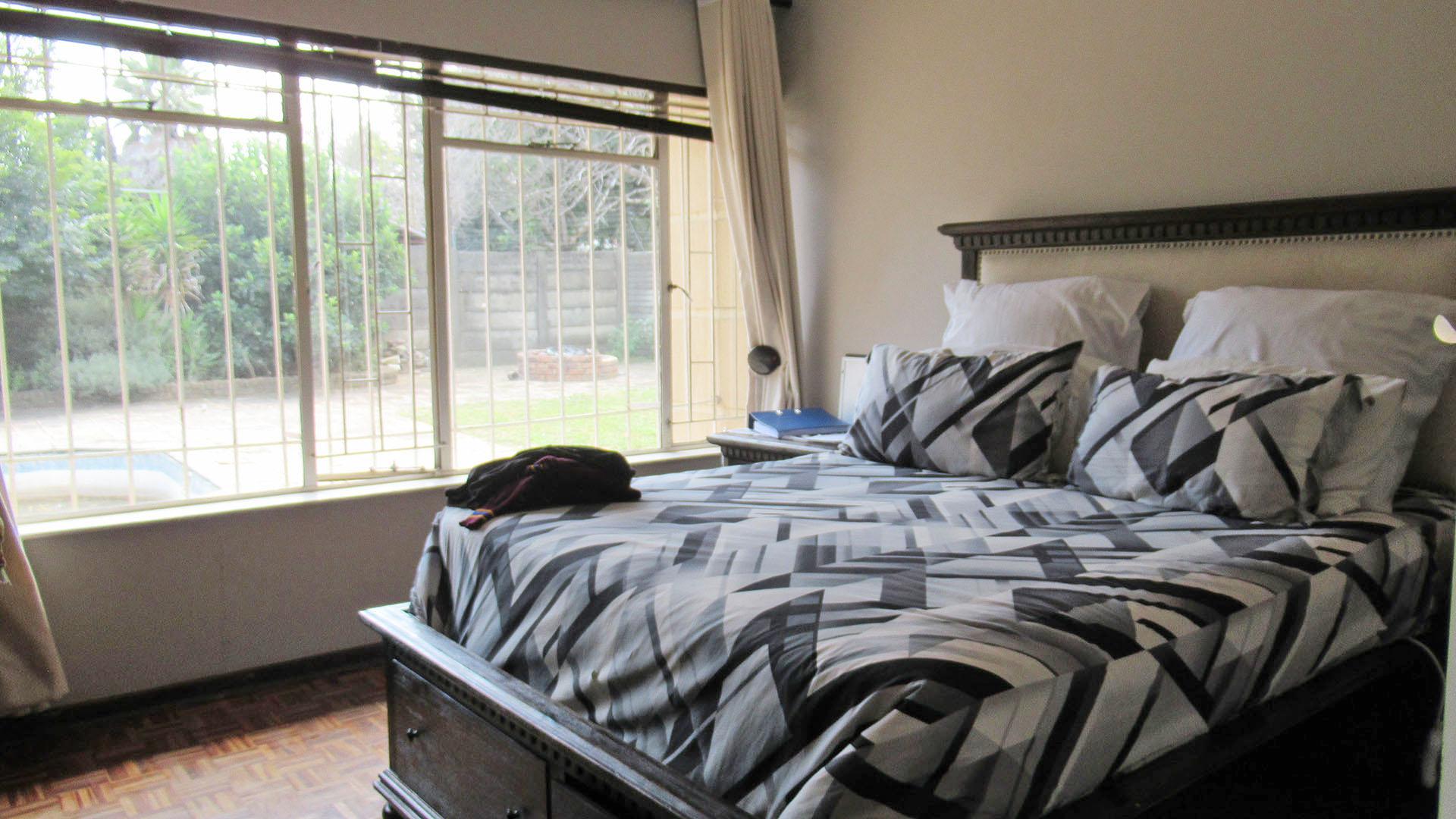 Bed Room 4 - 23 square meters of property in Sasolburg