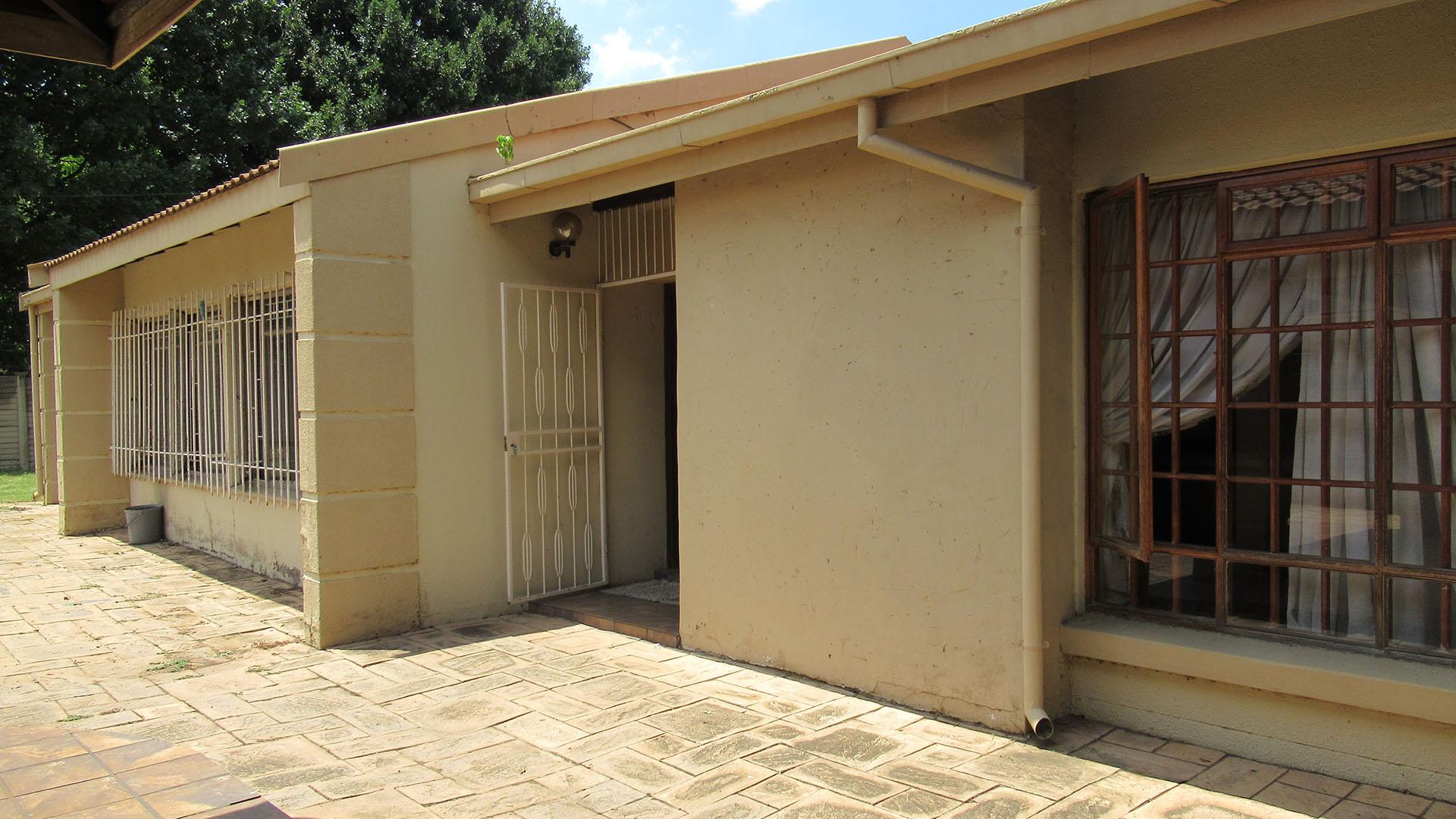 Front View of property in Sasolburg