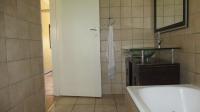 Bathroom 2 - 6 square meters of property in Sasolburg