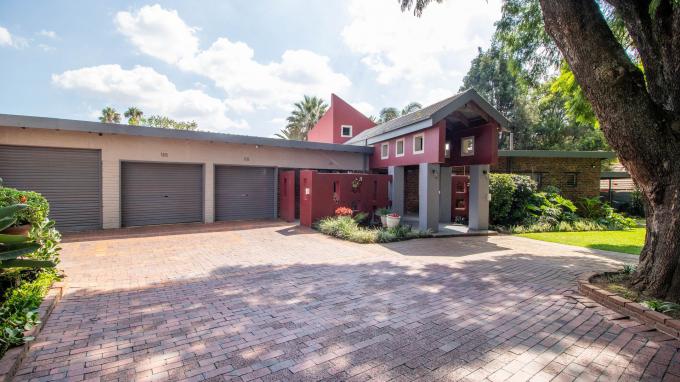 4 Bedroom House for Sale For Sale in Aston Manor - MR681113