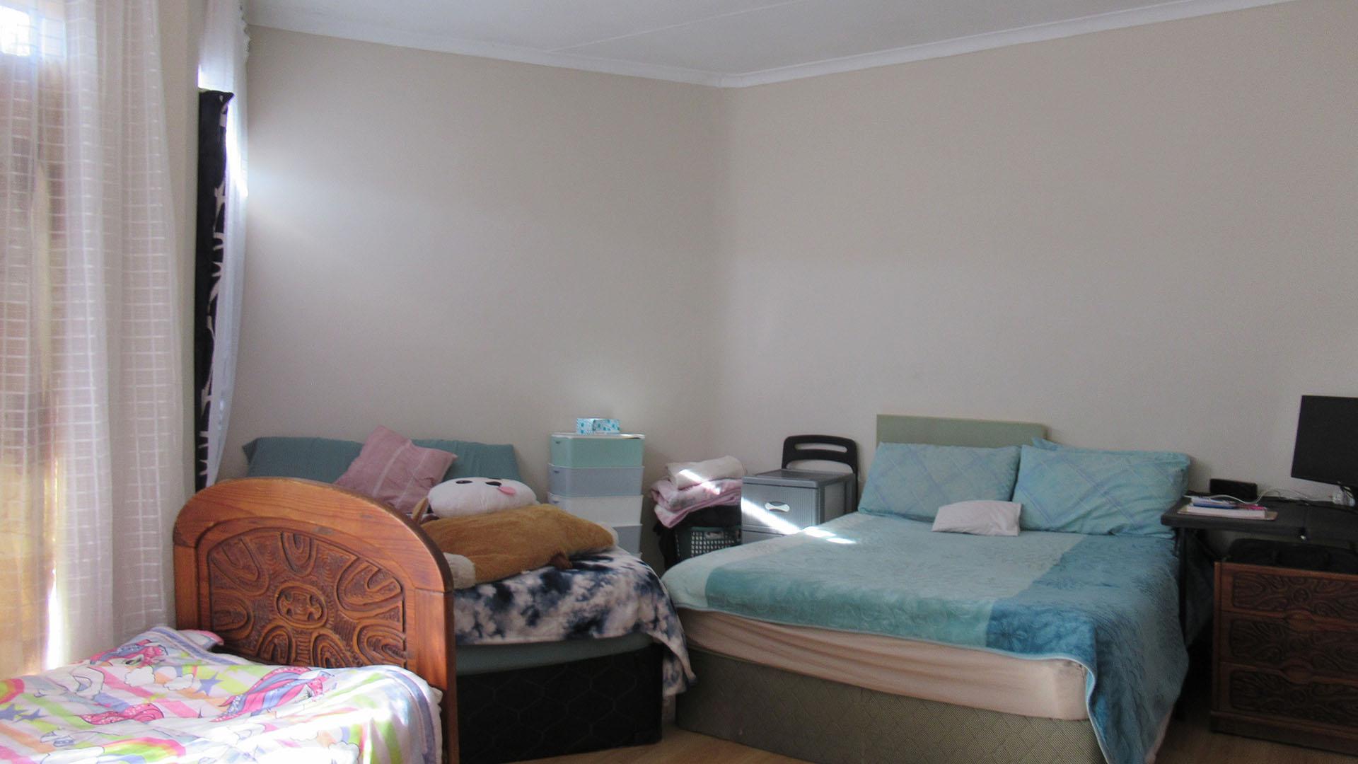 Main Bedroom of property in Florida